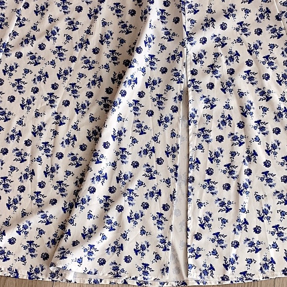 Floral Puff Sleeve Dress with Front Split Size S - Picture 10 of 10